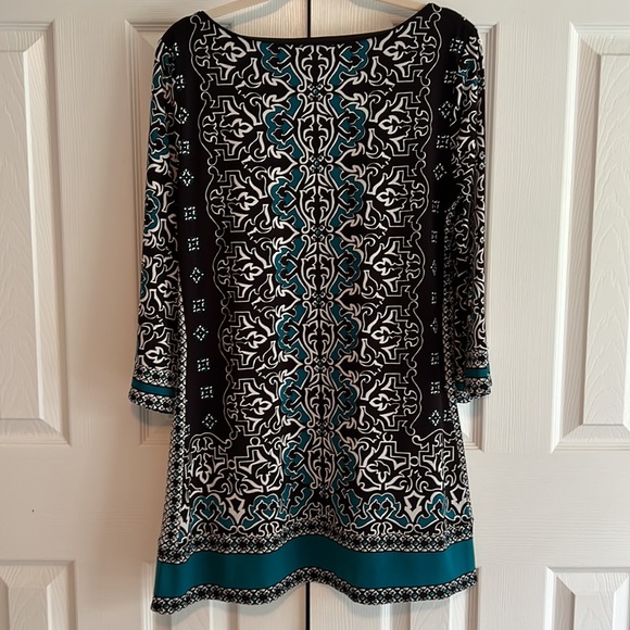 WHBM long sleeve top. Black, white, teal. - Picture 2 of 5